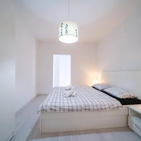 Apartament With Parking Space Palit, Rab - 23622