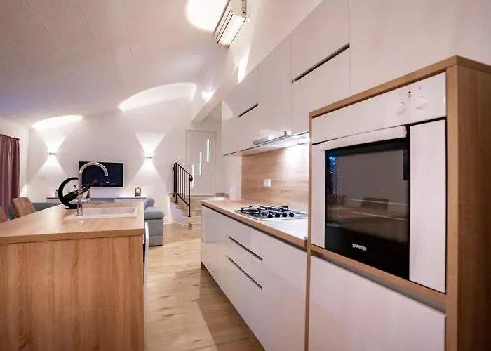 With Parking Space Palit, Rab - 23622 Apartament