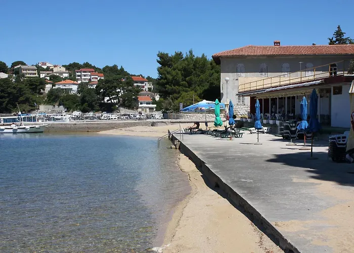 Apartament With Parking Space Palit, Rab - 23622